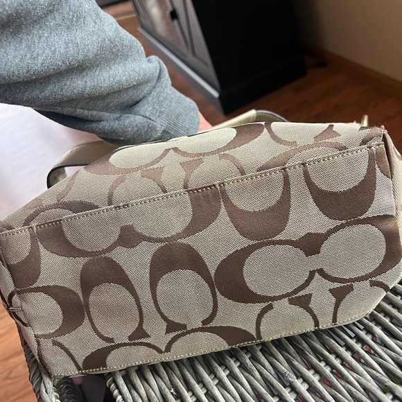 Coach Brown and Tan Women's Bag - Picture 5 of 10